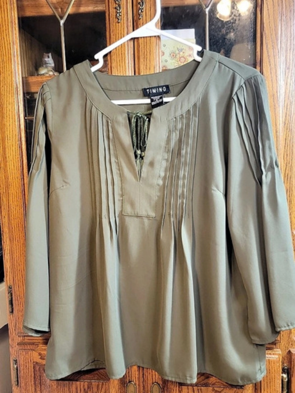 TIMING Pleated Blouse in Green